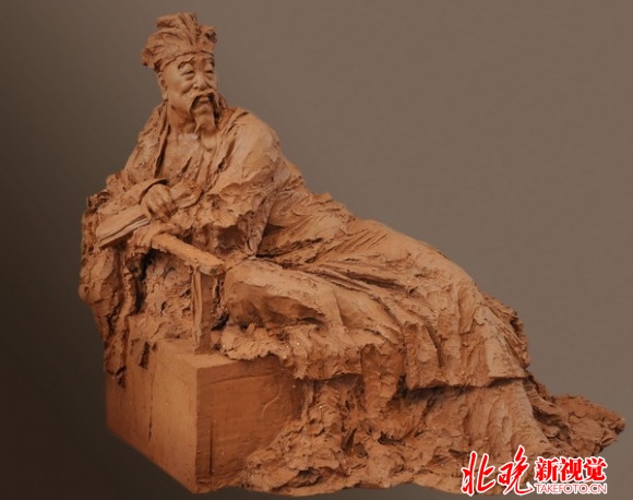 任艷明個(gè)人雕塑展亮相北京朝陽規(guī)劃藝術(shù)館