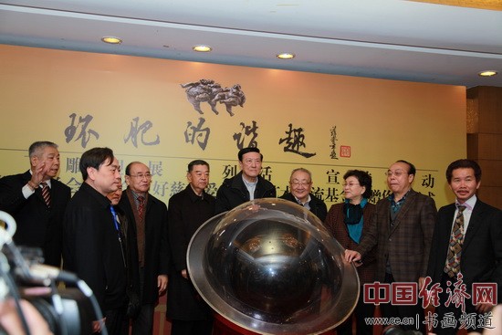 許鴻飛雕塑展系列活動(dòng)在京開展 雕塑